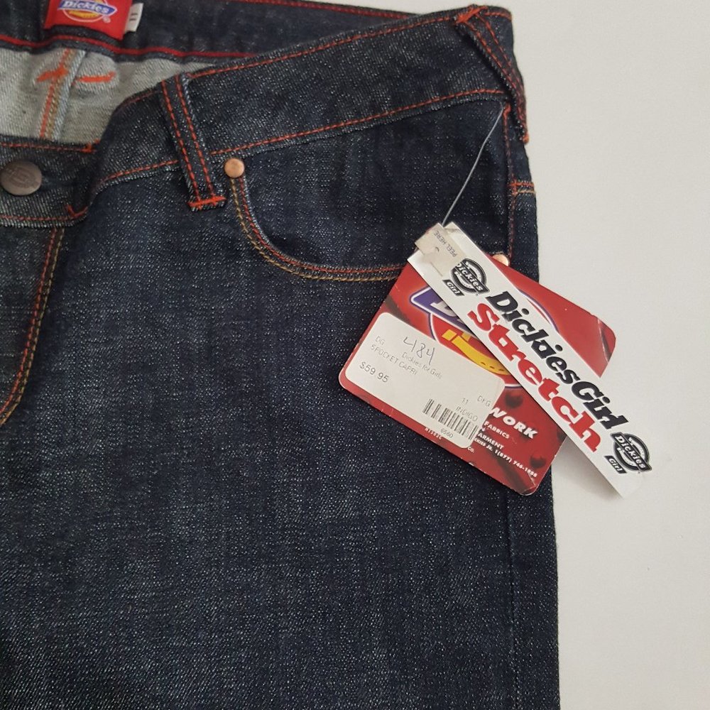 New Junior's Women's  Perfect Shape Denim Capri Jeans Sz 11 Blue - Picture 9 of 11